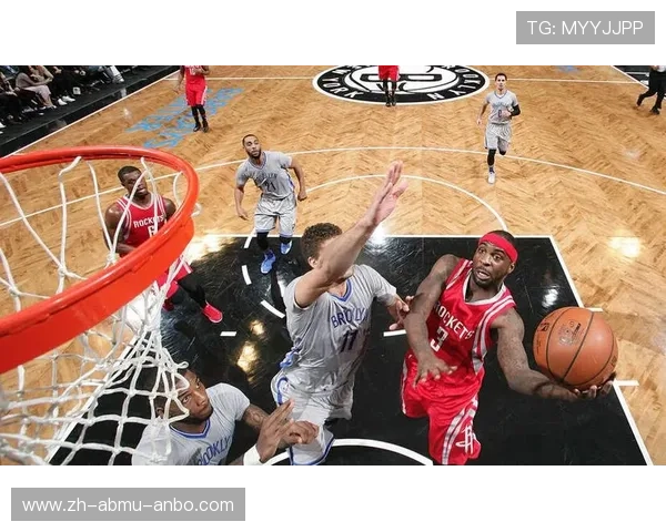 火箭队索顿的比赛风格和贡献具体表现在哪些方面