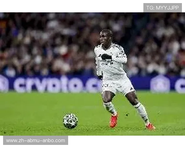 逆境中的共振力：解析高水平足球团队协作的心理与技术双驱模式